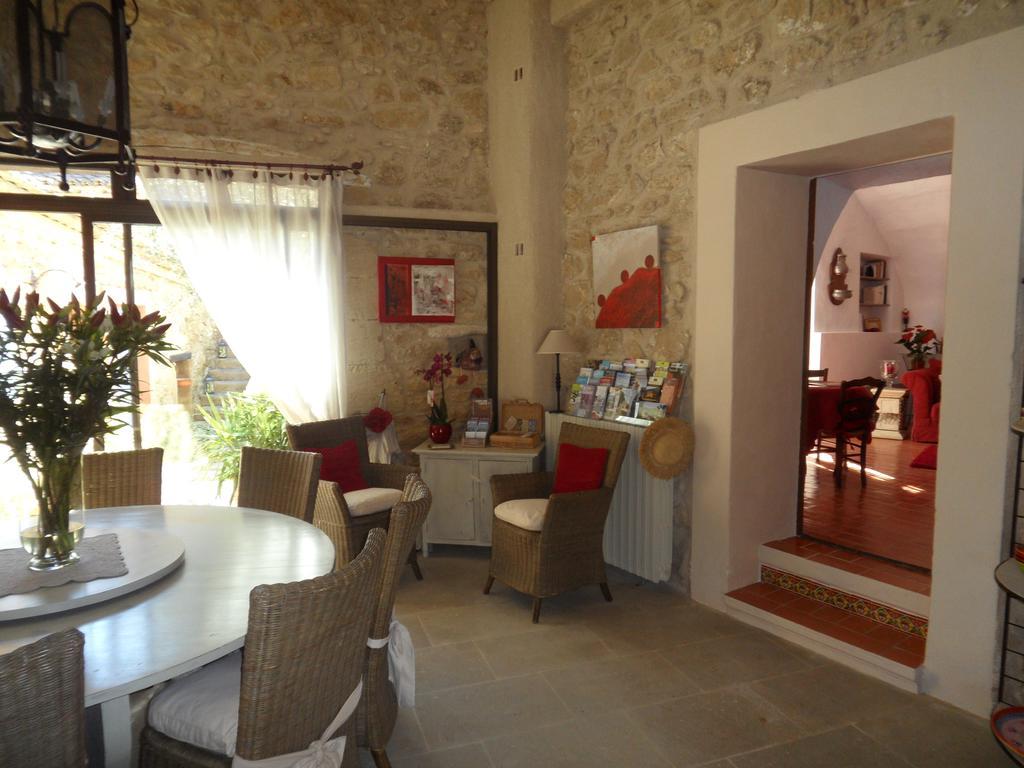 Mas De Foncaudette Bed & Breakfast Lourmarin Ngoại thất bức ảnh