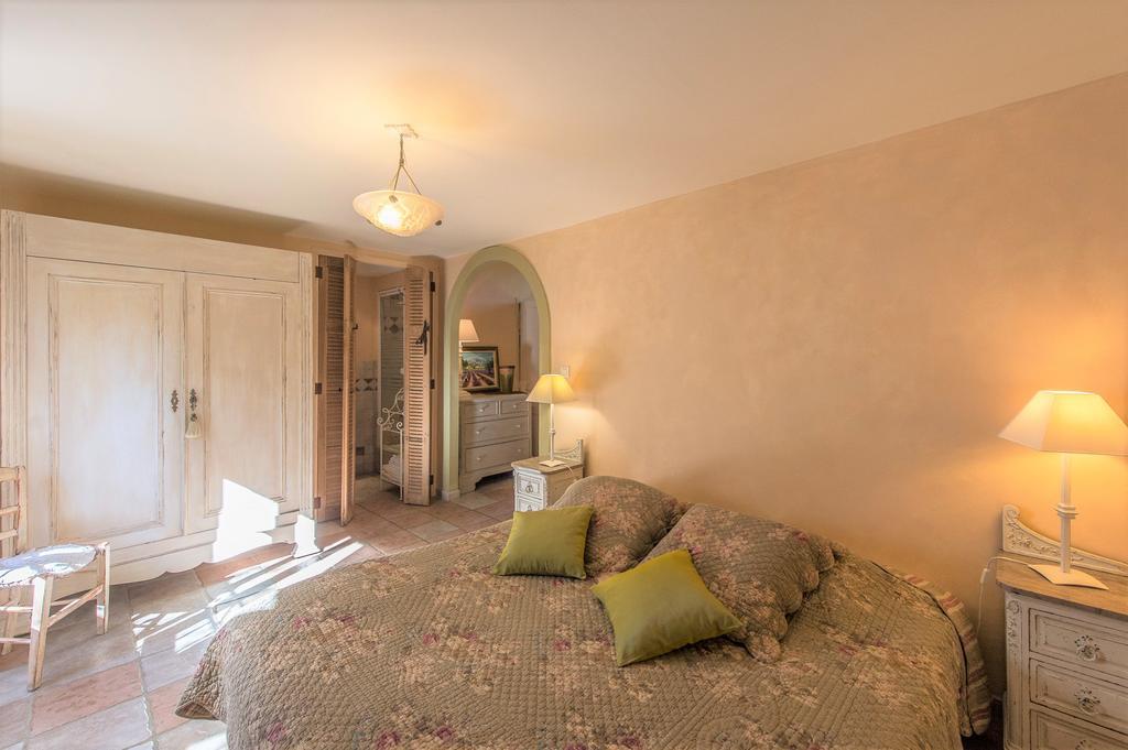 Mas De Foncaudette Bed & Breakfast Lourmarin Ngoại thất bức ảnh