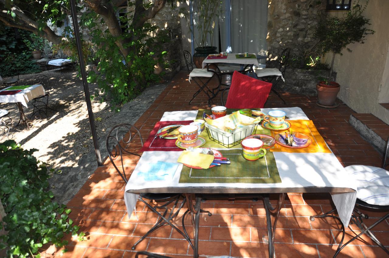 Mas De Foncaudette Bed & Breakfast Lourmarin Ngoại thất bức ảnh